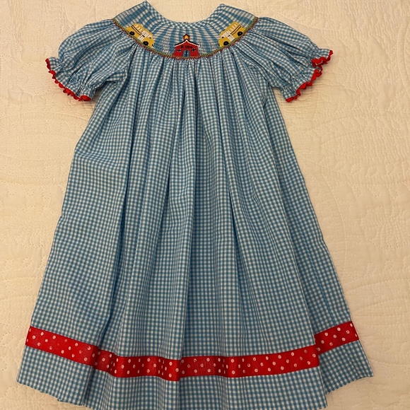 School smocked dress - Picture 14 of 14